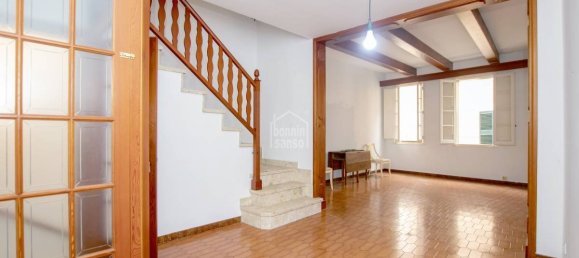 Коммерческая недвижимость с 4 спальнями в Сьютаделья-де-Менорка, Испания № 5041 19