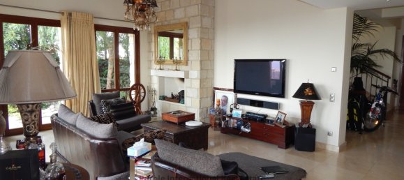 5 bedrooms Villa in Aphrodite Hills, Cyprus No. 22796 2