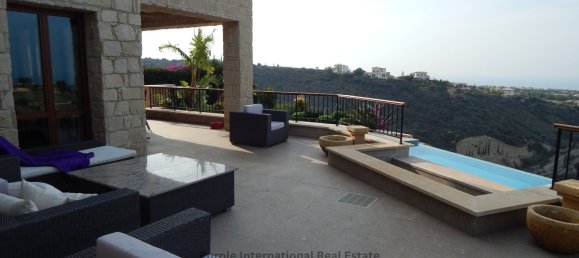 5 bedrooms Villa in Aphrodite Hills, Cyprus No. 22796 16