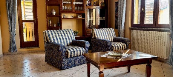 Villa de 4 habitaciónes en Antegnate, Italy No. 152771 14