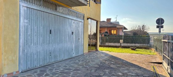 Villa de 4 habitaciónes en Antegnate, Italy No. 152771 40