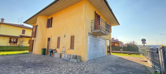Villa de 4 habitaciónes en Antegnate, Italy No. 152771 4