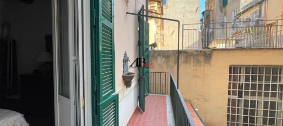 2 rooms Apartment in Rome, Italy No. 63479 9