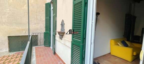 2 rooms Apartment in Rome, Italy No. 63479 8