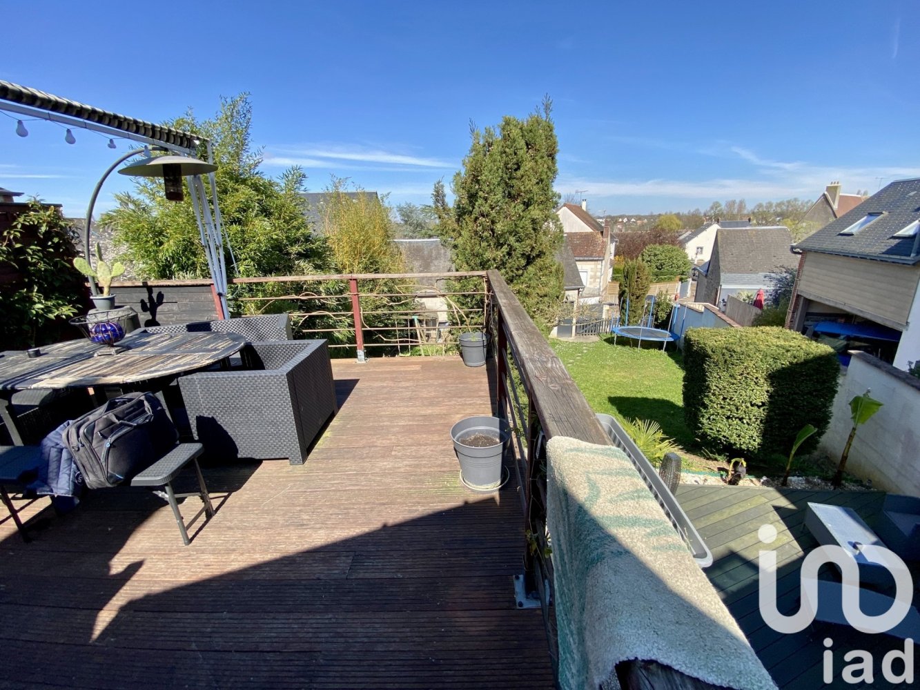 Adosado de 3 dormitorios en Monnaie, France No. 84376