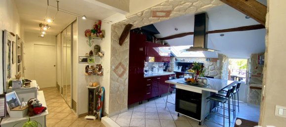 Adosado de 3 dormitorios en Monnaie, France No. 84376 4