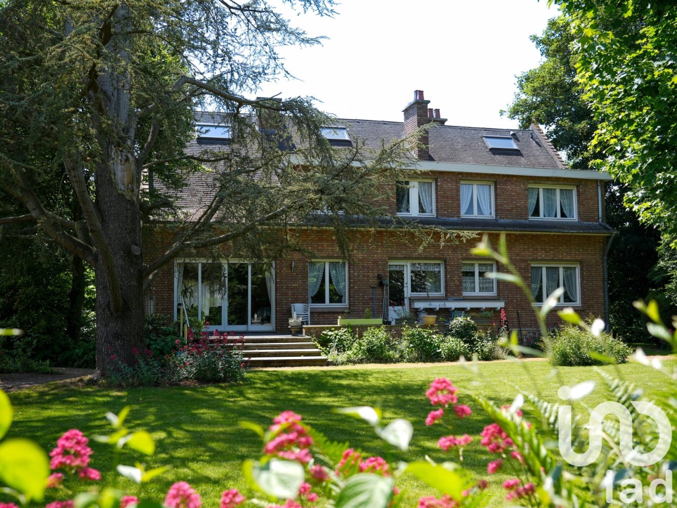 8 غرف نوم منزل في Lezennes, France رقم 257005