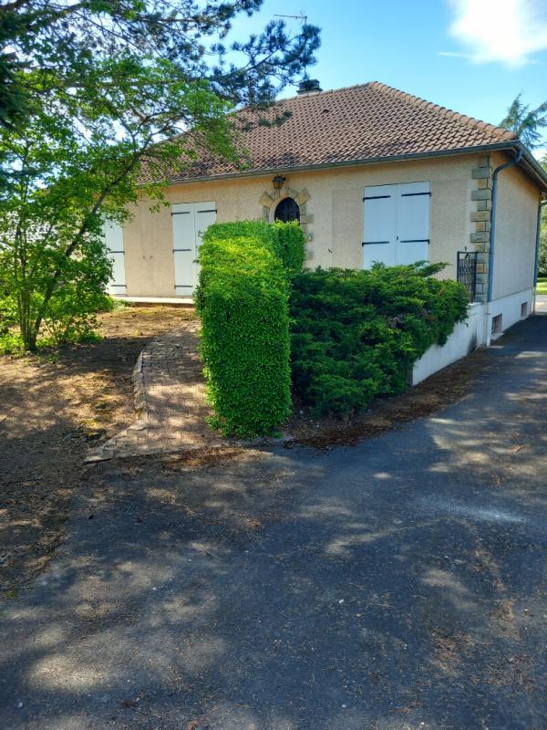 3 Schlafzimmer Haus in Chateauroux, France, Nr. 282707