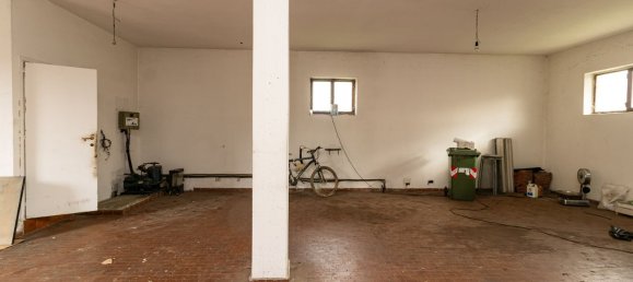 8-salle Villa à Rodano, Italy No. 209327 50