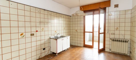 8-salle Villa à Rodano, Italy No. 209327 12