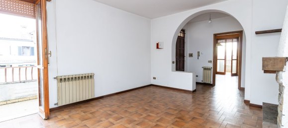 8-salle Villa à Rodano, Italy No. 209327 4