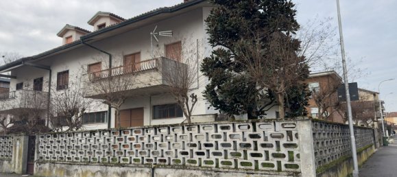 8-salle Villa à Rodano, Italy No. 209327 32