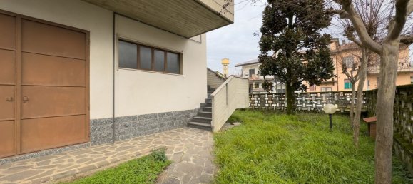 8-salle Villa à Rodano, Italy No. 209327 31