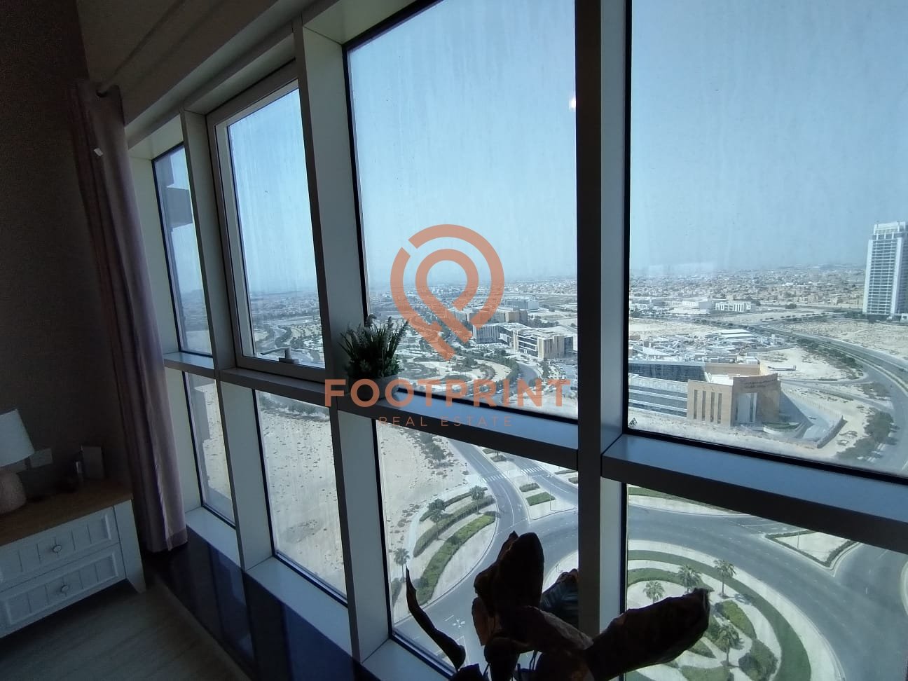 Apartamento de 2 dormitorios en Dubai Science Park, UAE No. 24318