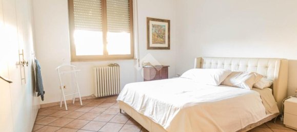 3 bedrooms Villa in Treviglio, Italy No. 153071 2