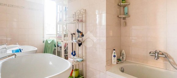 3 bedrooms Villa in Treviglio, Italy No. 153071 9