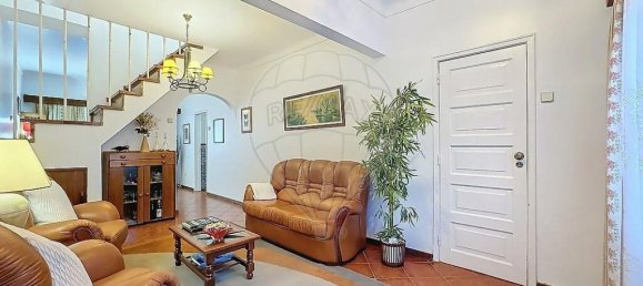 4 bedrooms Villa in Lisbon, Portugal No. 184990 27