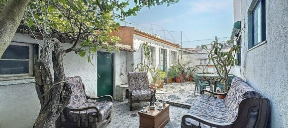 4 bedrooms Villa in Lisbon, Portugal No. 184990 17