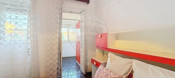 4 bedrooms Villa in Lisbon, Portugal No. 184990 9