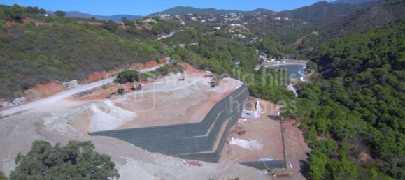 6 bedrooms House in Malaga, Spain No. 128172 3