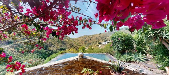 7 bedrooms House in Moclinejo, Spain No. 55139 2