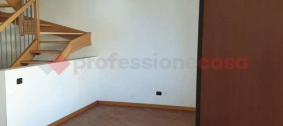 2 bedrooms Apartment in Castano Primo, Italy No. 22925 7