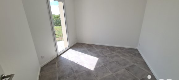 Casa de 4 dormitorios en Les Essards, France No. 348613 13