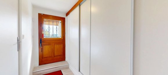 3 bedrooms House in Coubron, France No. 329524 6