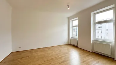 2 rooms Apartment in Rudolfsheim-Funfhaus, Austria No. 205787