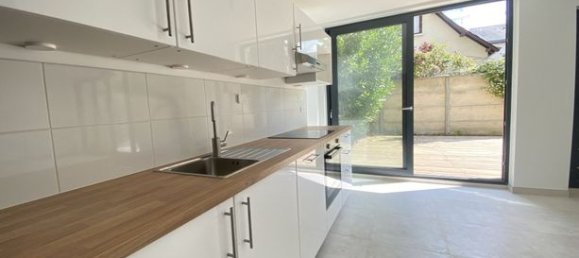 5 Schlafzimmer Haus in Tours, France, Nr. 301596 3