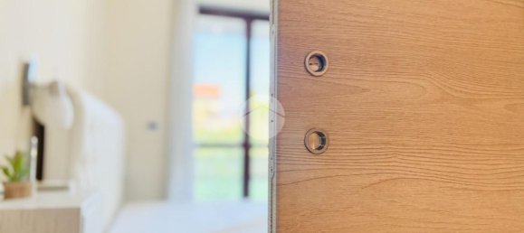 2 rooms Apartment in Turin, Italy No. 287768 8