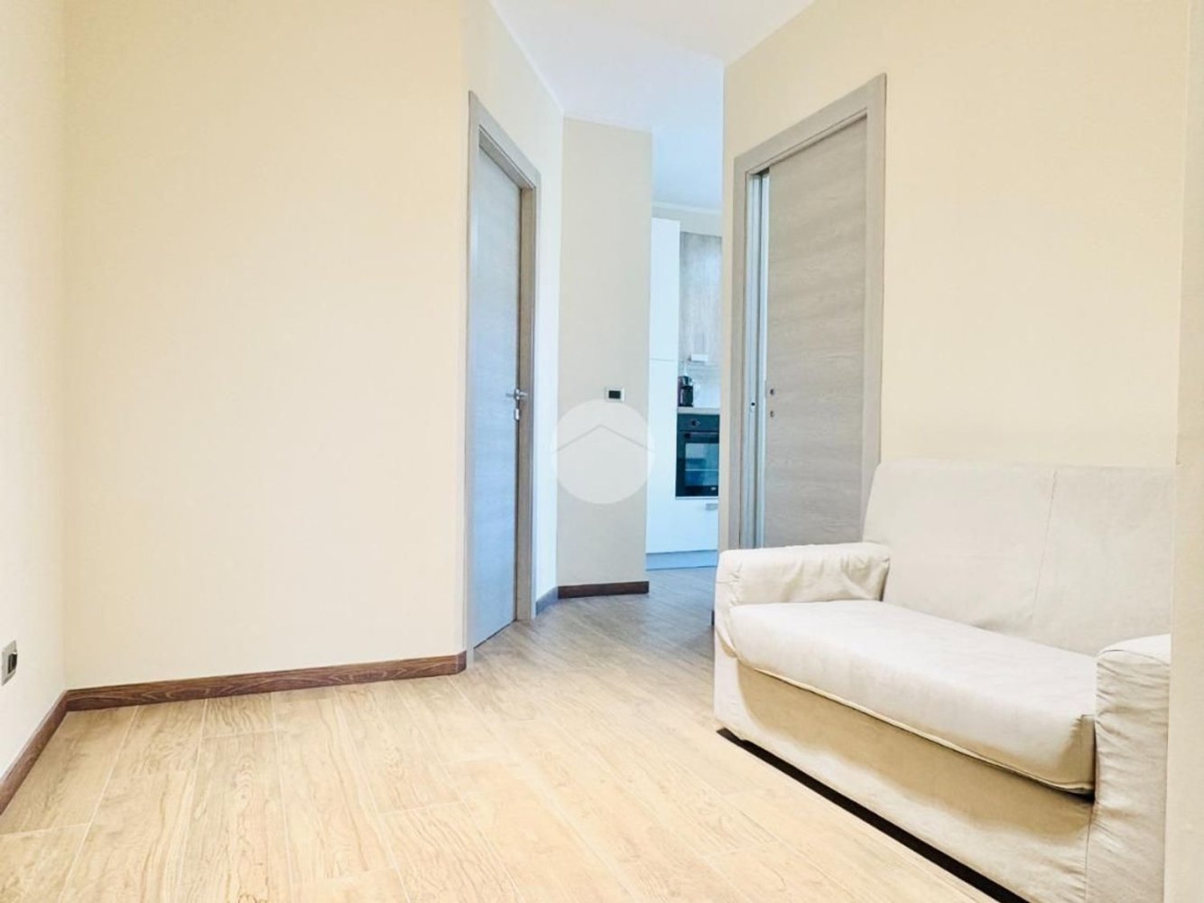 2 rooms Apartment in Turin, Italy No. 287768