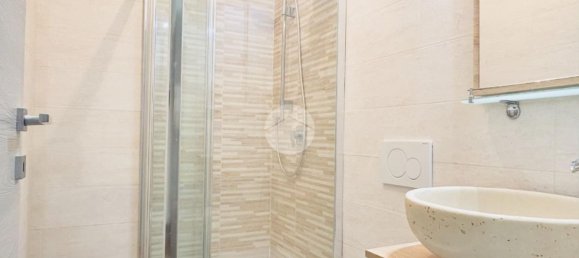 2 rooms Apartment in Turin, Italy No. 287768 5