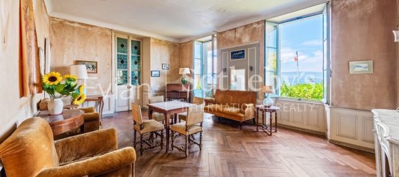 14 chambres Villa à Thonon-les-Bains, France No. 298699 3