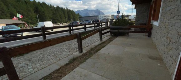 3 rooms Apartment in Sestriere, Italy No. 301744 12