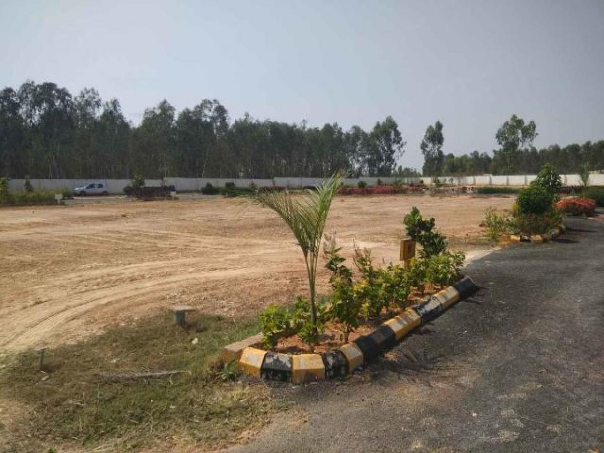  Land in Bangalore, India No. 30113