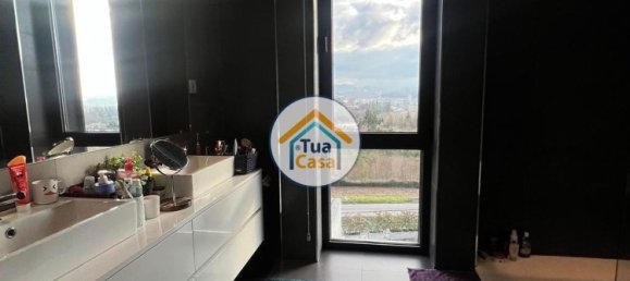 Casa de 3 dormitorios en Guimaraes, Portugal No. 37990 13