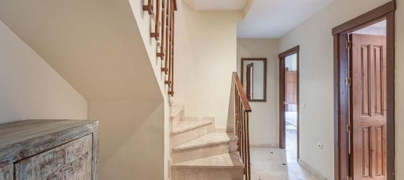 Дуплекс с 3 спальнями в Гранада, Испания № 146448 36