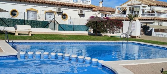 3 bedrooms Townhouse in Alicante, Spain No. 170316 16