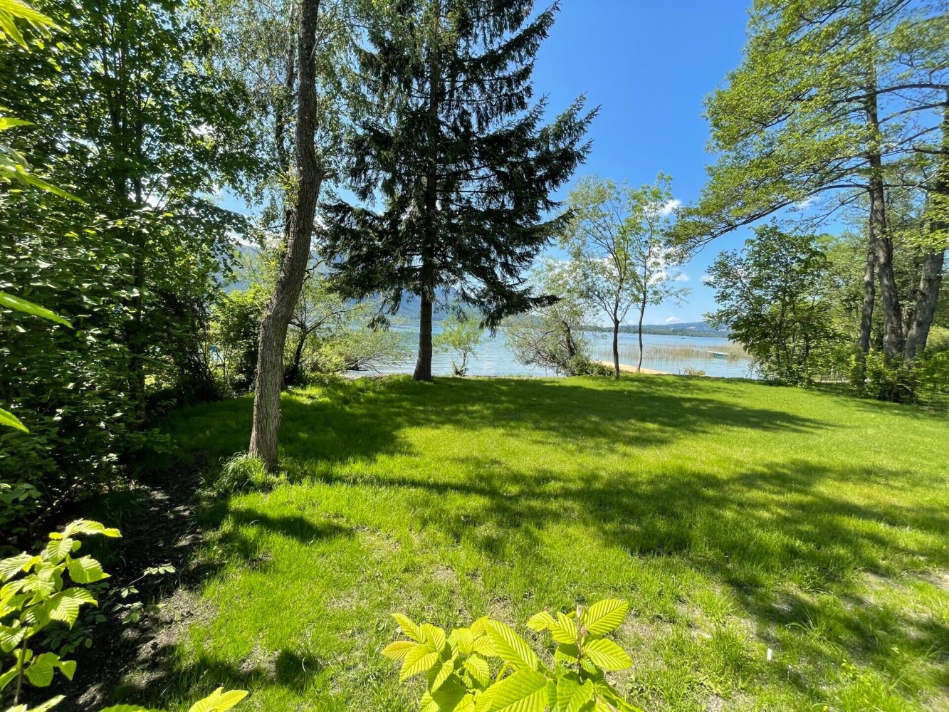 Terreno en Innerschwand am Mondsee, Austria 365 m² No. 55220