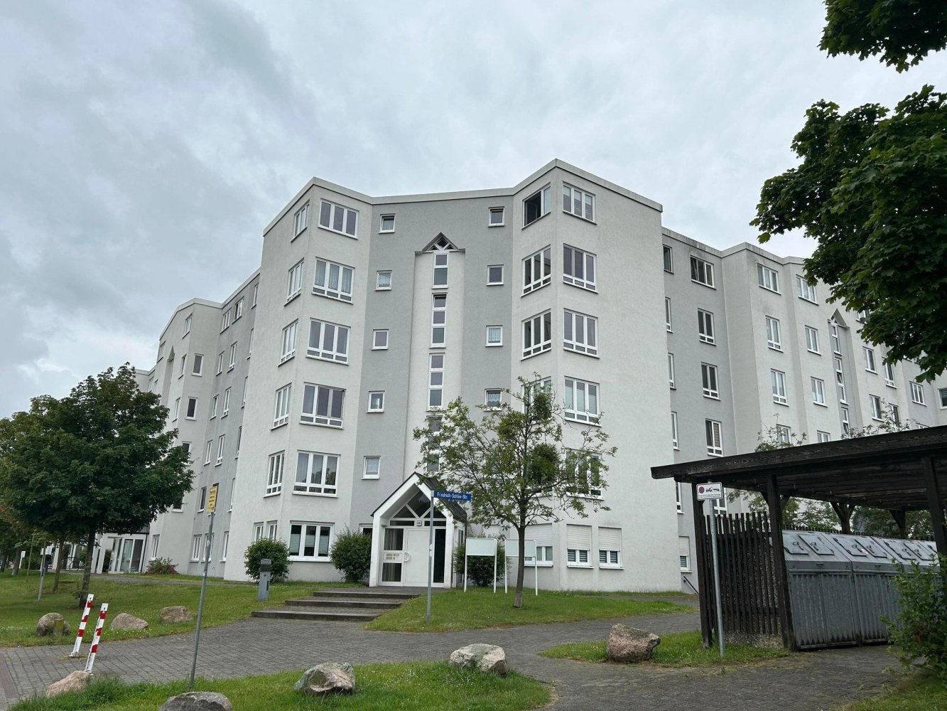 2 rooms Apartment in Schwerin, Germany No. 106632