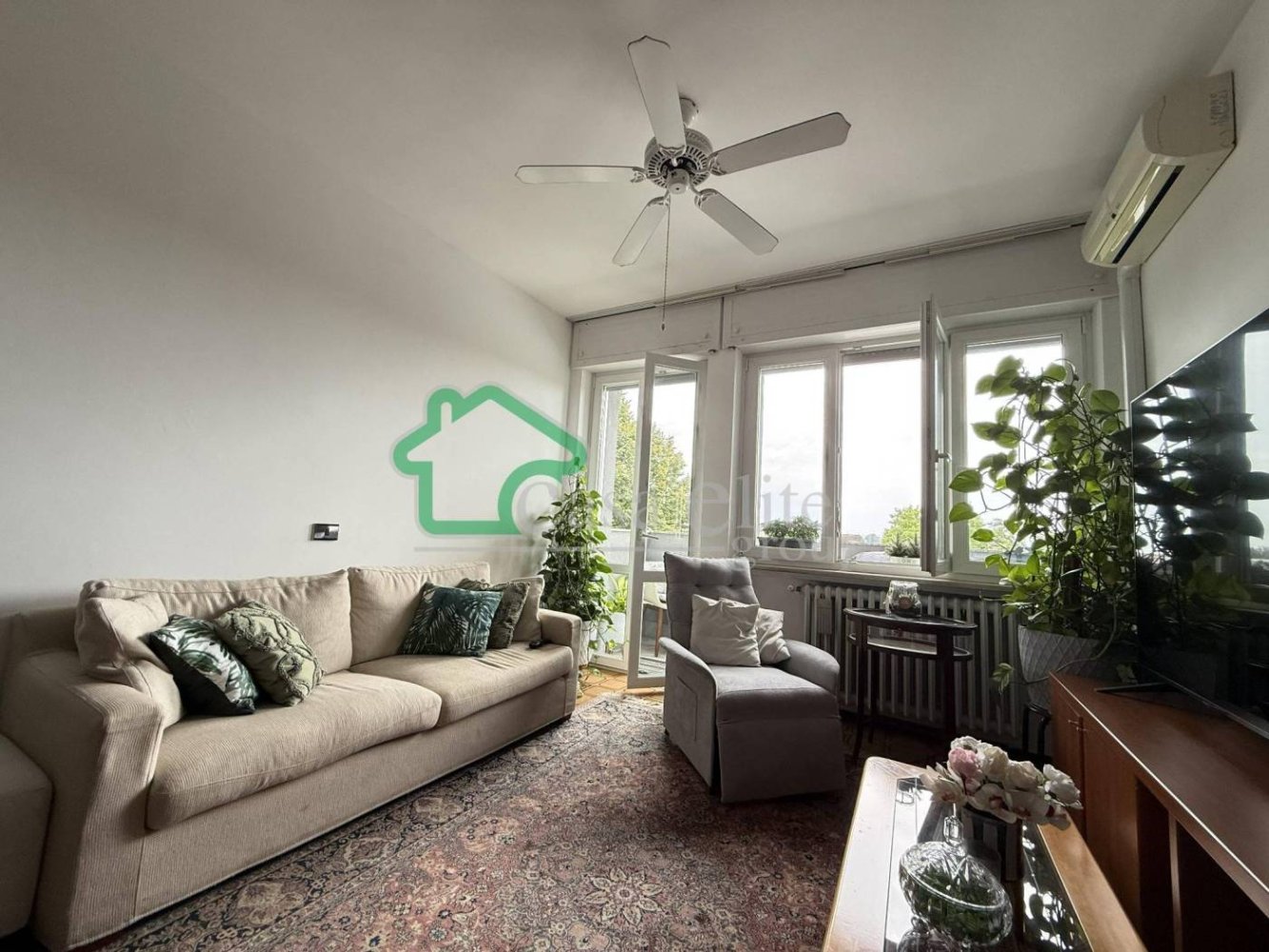 Квартира с 2 спальнями в Лоди, Италия № 345318