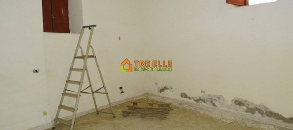 8 غرف نوم فيلا في Marigliano, Italy رقم 207847 12