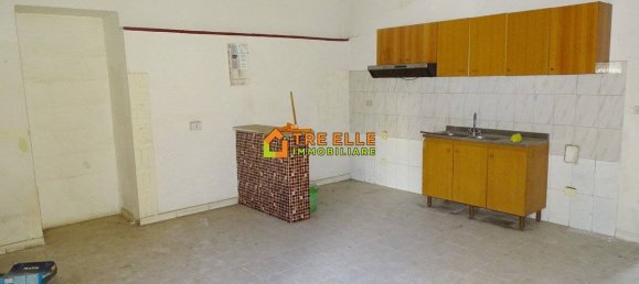 8 غرف نوم فيلا في Marigliano, Italy رقم 207847 7