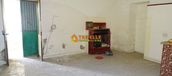 8 غرف نوم فيلا في Marigliano, Italy رقم 207847 6