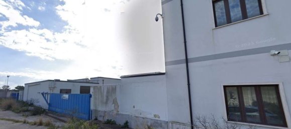 Entrepôt à Brindisi, Italy 23472m² No. 293348 2