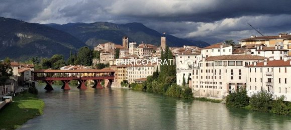 2-salle Propriété commerciale à Bassano del Grappa, Italy No. 157392 12