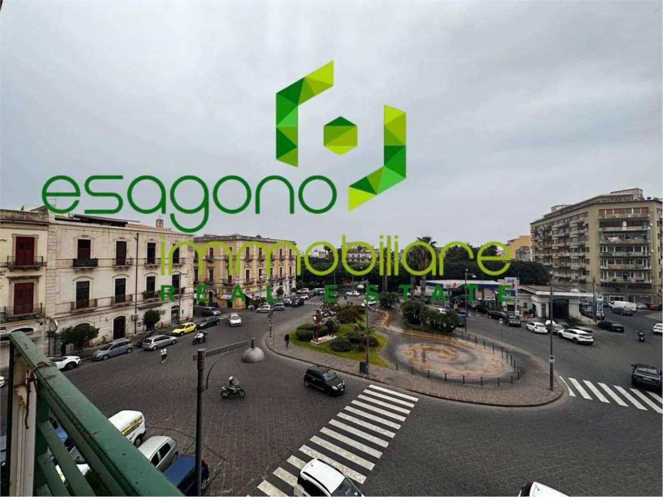 Квартира с 3 спальнями в Сиракузы, Италия № 356808