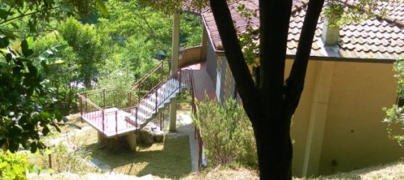 3 bedrooms Villa in Carrara, Italy No. 45781 6