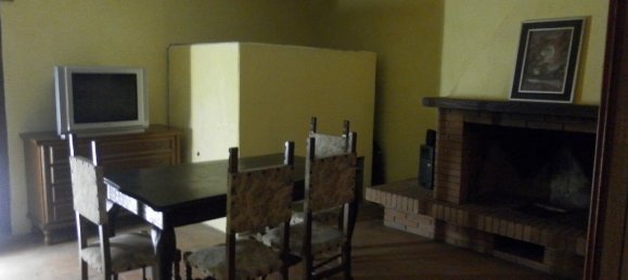 3 bedrooms Villa in Carrara, Italy No. 45781 21